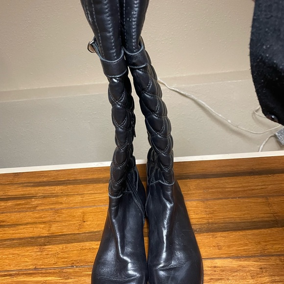Stuart Weitzman Black Leather Boots - Picture 3 of 7